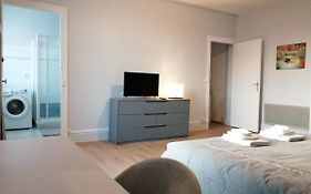 Vittel Spacieux 2 pièces Rénové - Confortable - Vue - 200 mètres Thermes